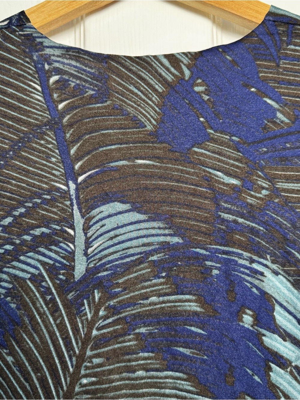 Max Mara Italy Draped Faux Wrap Top XL Blue Brown Abstract Jersey Quiet Luxury - Picture 11 of 13